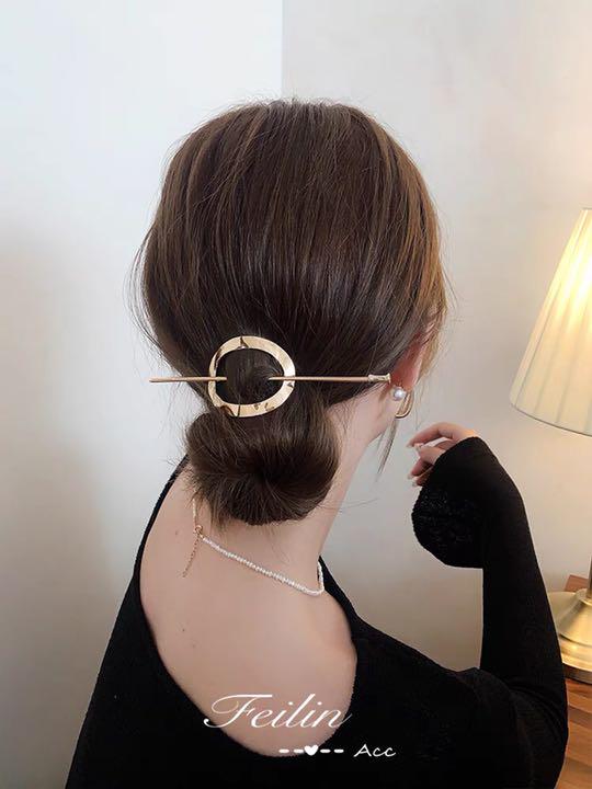 メルカリ ゴールド ヘアかんざし ヘアクリップ ヘアアクセサリー 700 中古や未使用のフリマ メルカリ ゴールド ヘアかんざし ヘアクリップ ヘアアクセサリー 700 中古や未使用のフリマ