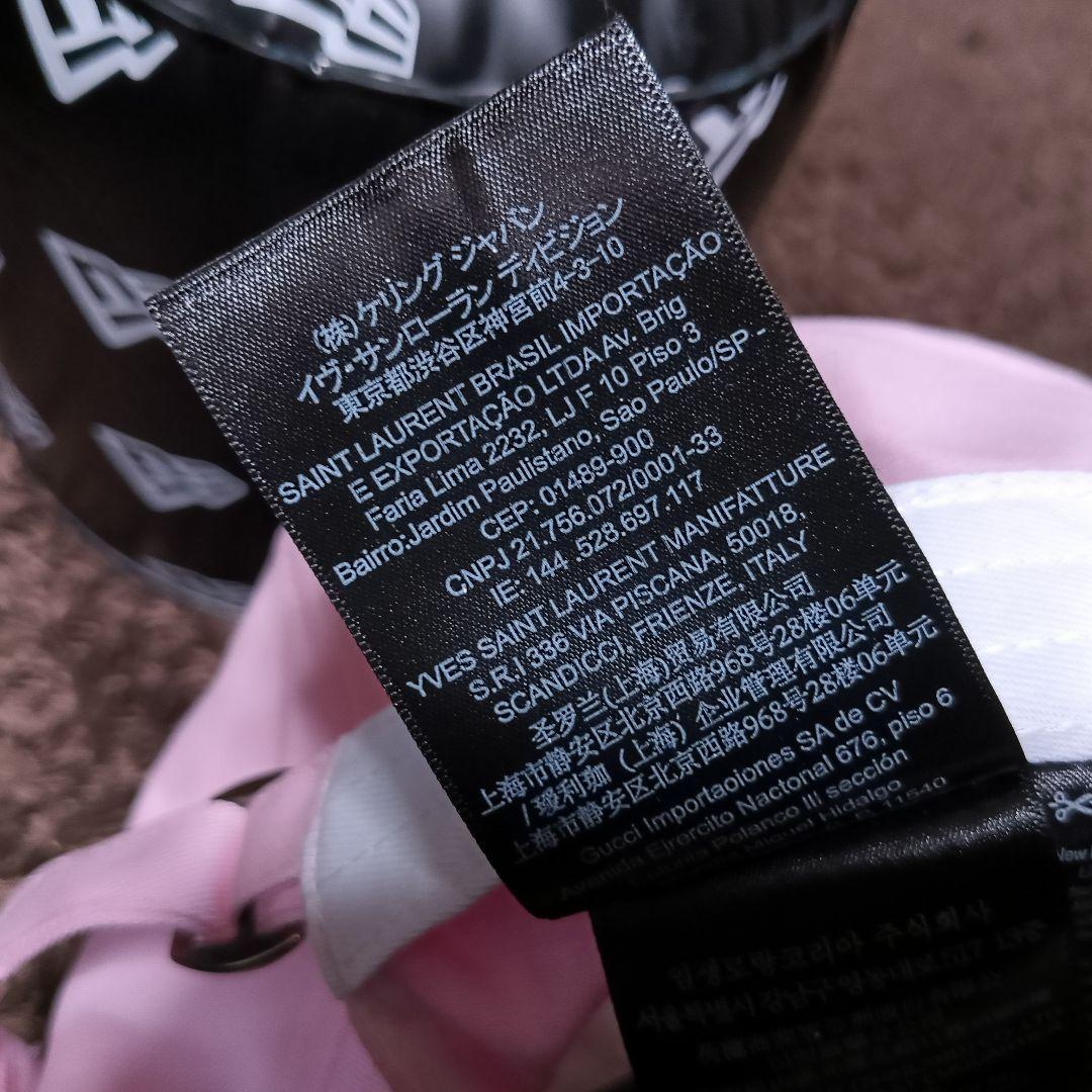 New Era + Saint Laurent コラボ キャップ 限定色ピンク