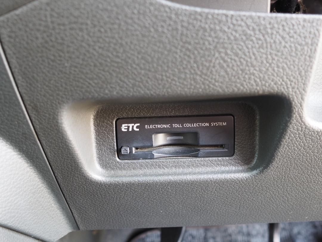 日産キューブ　Z12 1.5G ガラスルーフ