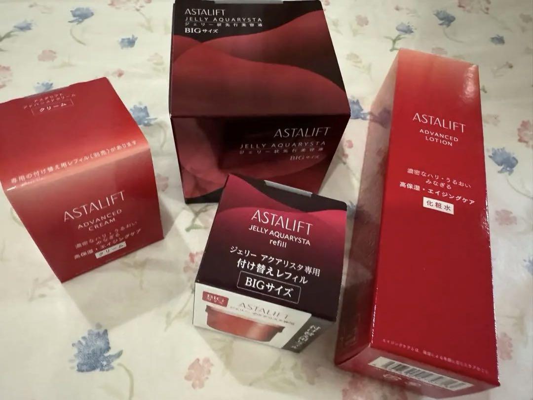 アスタリフト4点総額35420円、ジェリーアクアリスタ、アドバンストローション他