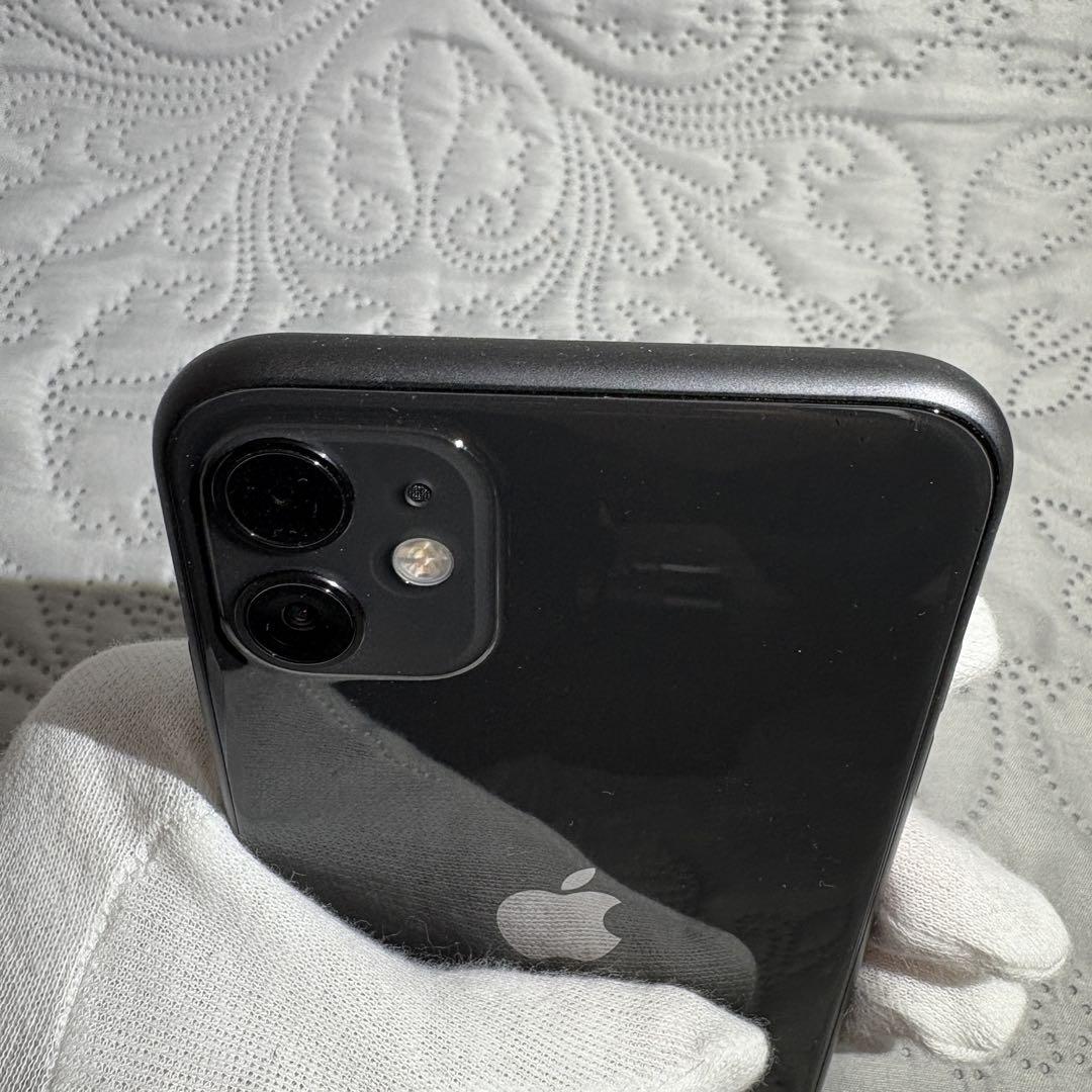 Apple iPhone 11 ブラック 6.1インチ