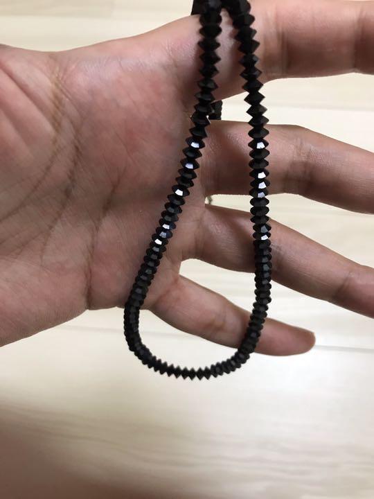 ブラックスワロフスキー　ネックレス