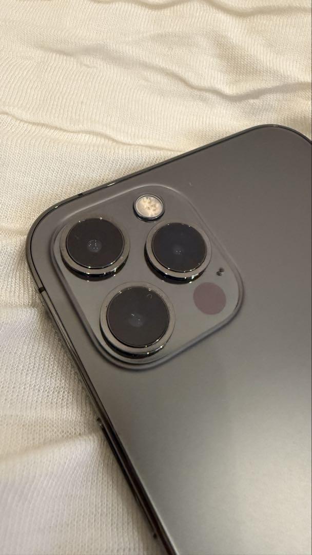 美品　iPhone12 pro 128GB グラファイト