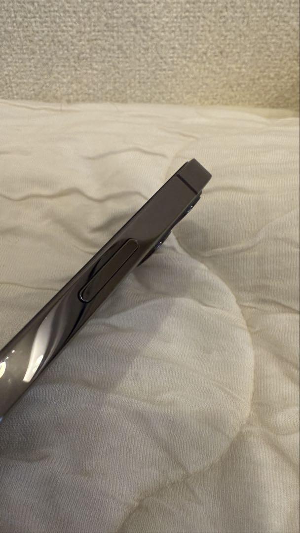 美品　iPhone12 pro 128GB グラファイト