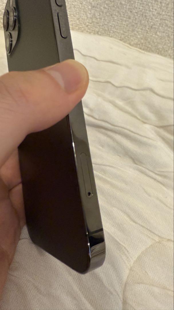 美品　iPhone12 pro 128GB グラファイト