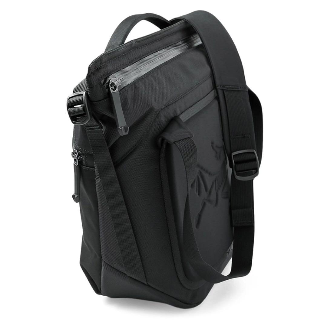 ✨未使用タグ付き✨ARC'TERYX アークテリクス　ARRO8 アロー8