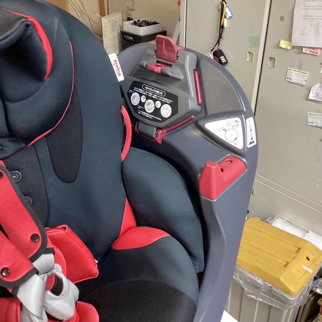 Aprica アップリカ　チャイルドシート　ディアターンプラス　新生児〜18kg