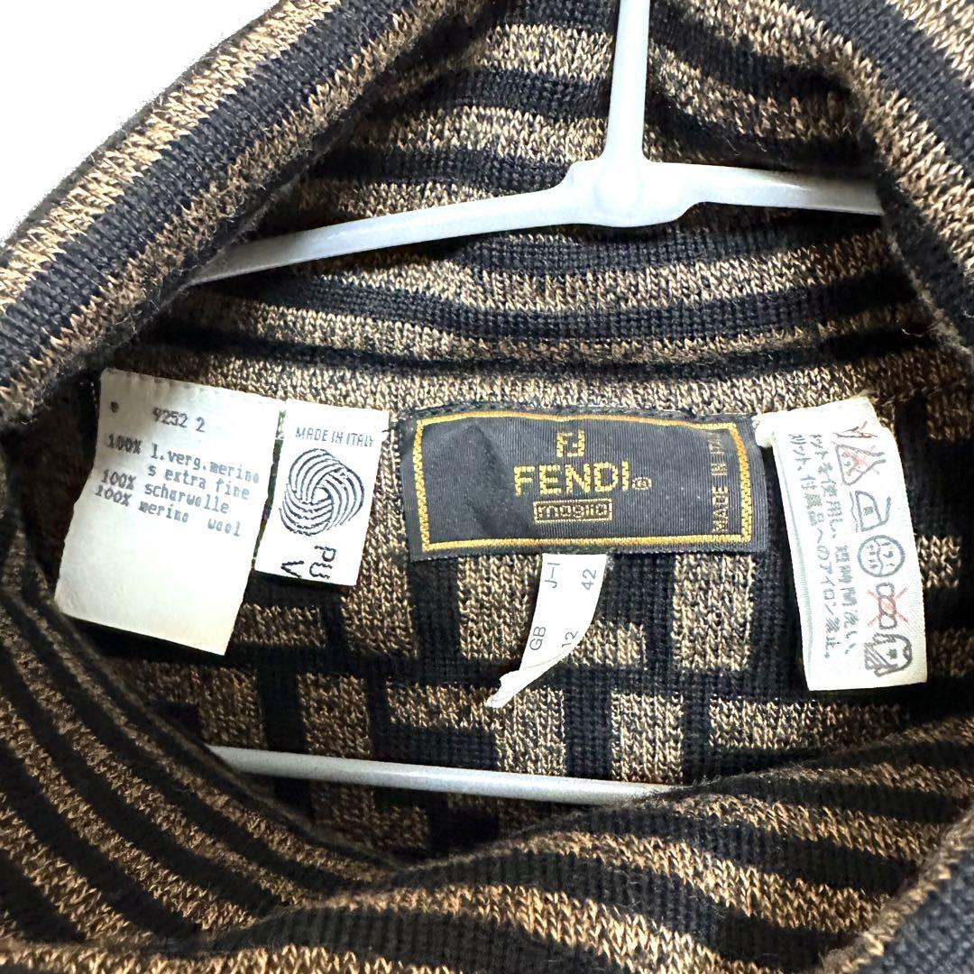 FENDI フェンディ ズッカ柄 タートルネック ニット 茶色