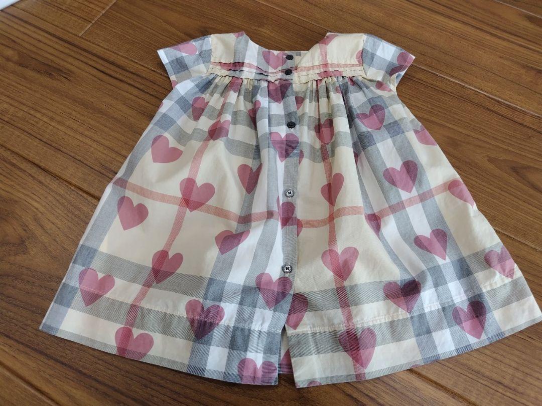 92cm　バーバリー　BURBERRY　ハートワンピース　ワンピース　ハート柄