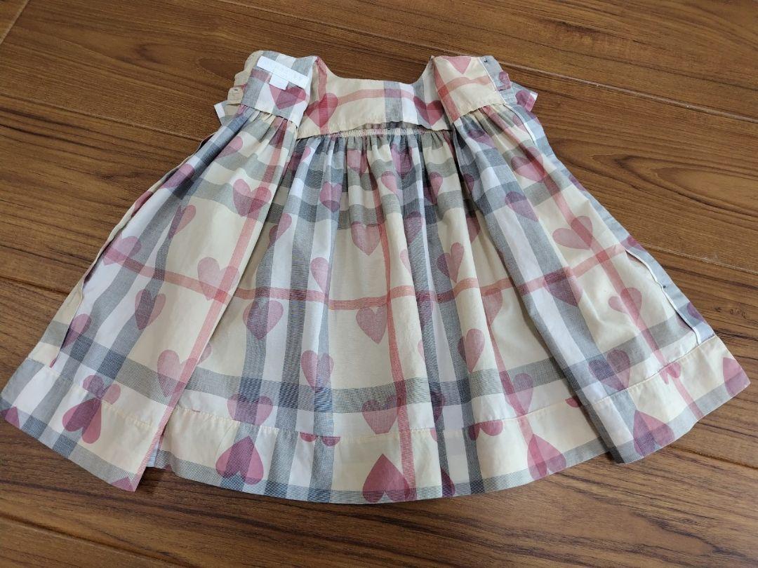92cm　バーバリー　BURBERRY　ハートワンピース　ワンピース　ハート柄