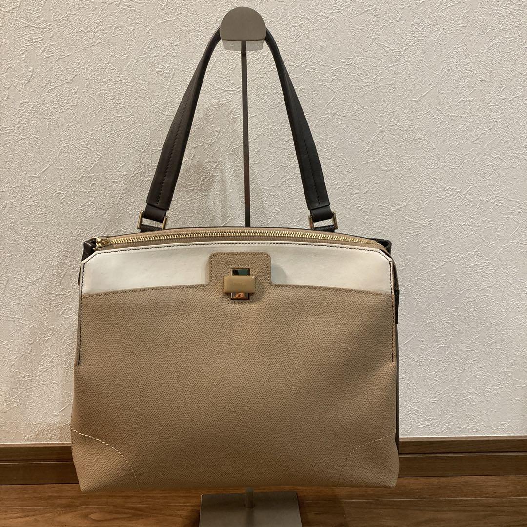 フルラ　ハンドバッグ　本革　ベージュ 美品】FURLA フルラ レザー ハンドバッグ ターンロック バイ