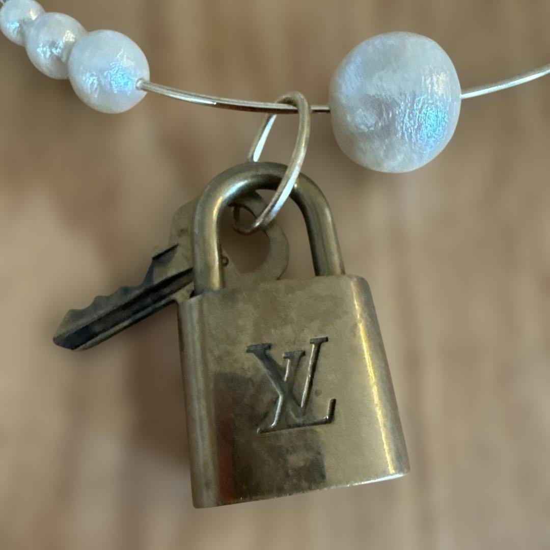 激務レア即決歓迎 Louis Vuitton ロック付きチョーカー