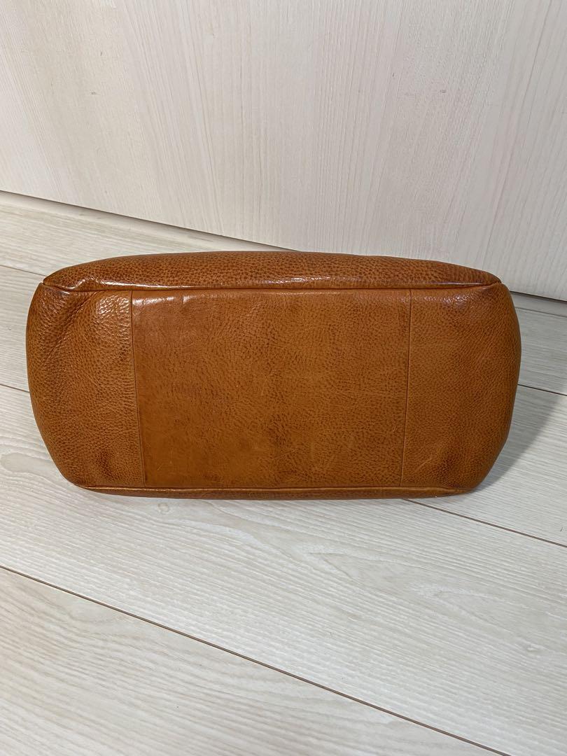 美品　ゲンテン　genten 焼きヌメ　トスカレザーハンドバッグ　フラップ レア品 genten ゲンテン 焼きヌメ トスカレザー フラップ