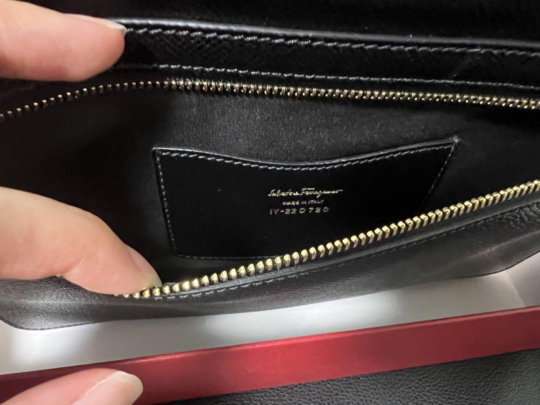 【専用】salvatore ferragamo バッグ