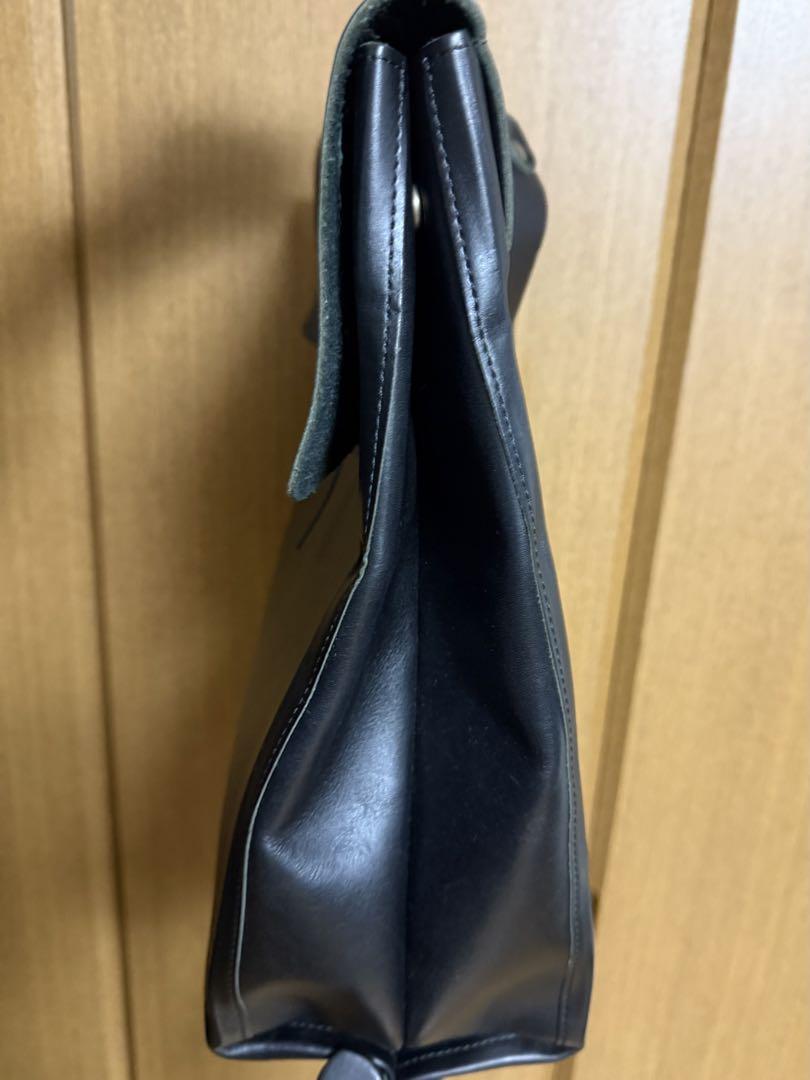 憧れの irose リュック・バックパック 本革 黒 バッグ