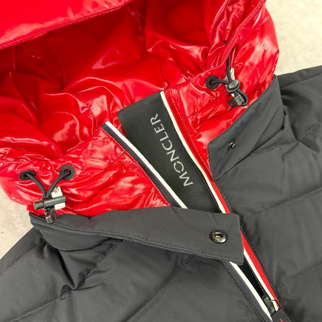 入手困難⭐️MONCLER モンクレール 2カラー ダウン ベルト付き サイズ1