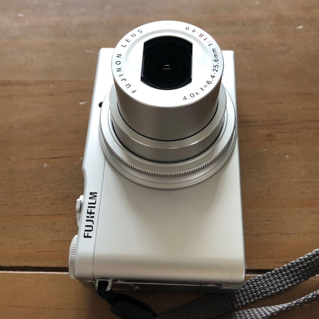 【FUJIFILM 】XQ1 シルバー Amazon.co.jp: FUJIFILM デジタルカメラ XQ2 シルバー XQ2S