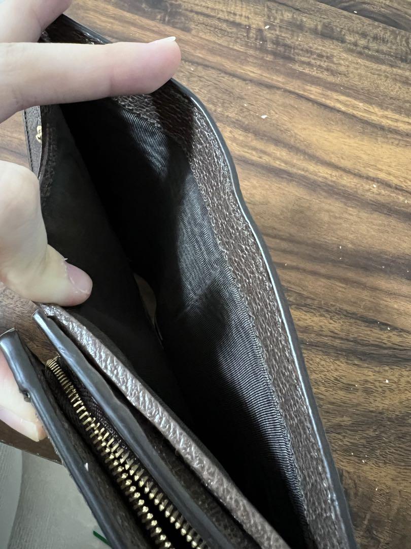 GUCCI折り財布