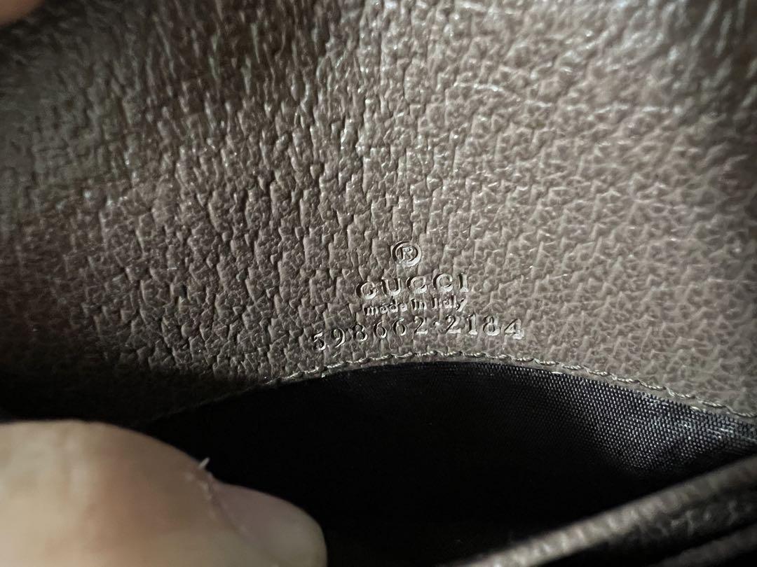 GUCCI折り財布