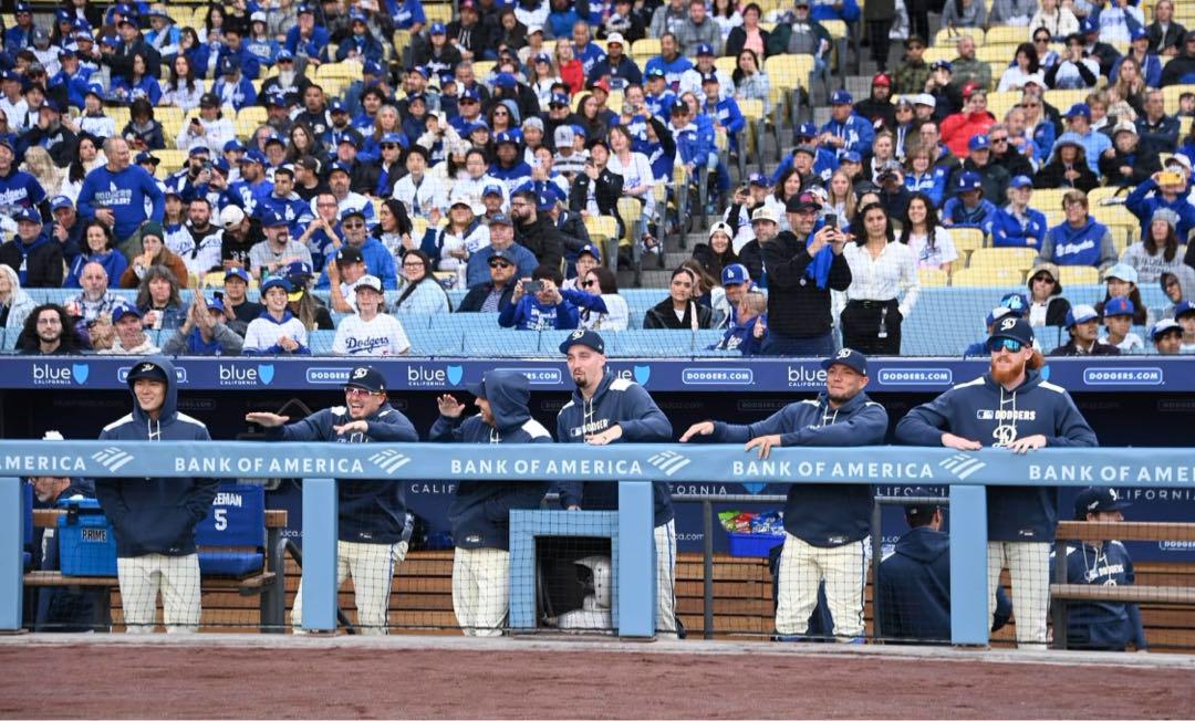 ドジャース パーカー シティコネクト サイズM 選手着用モデル MLB正規品