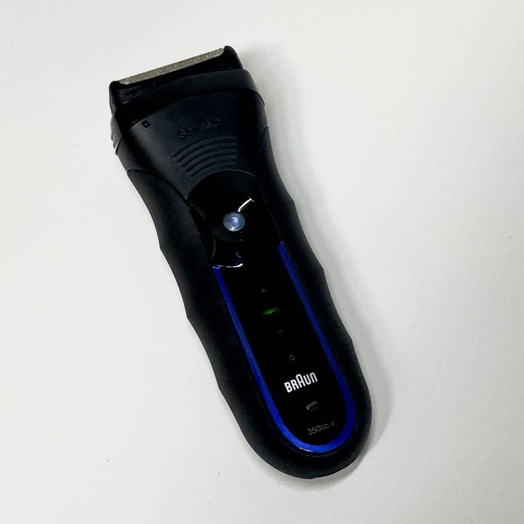 充電式 電動シェーバー BRAUN シリーズ3 除菌洗浄器 専用洗浄液2個付き 充電式 電動シェーバー BRAUN シリーズ3 除菌洗浄器 専用洗浄液2