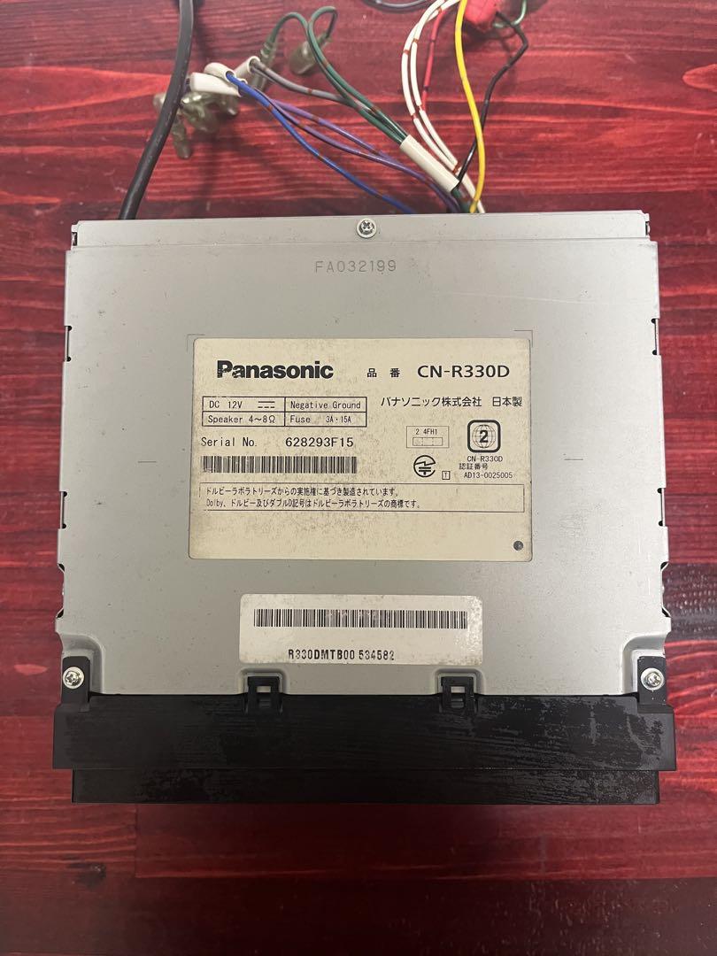 カーオーディオ　Panasonic Strada CN-R330D
