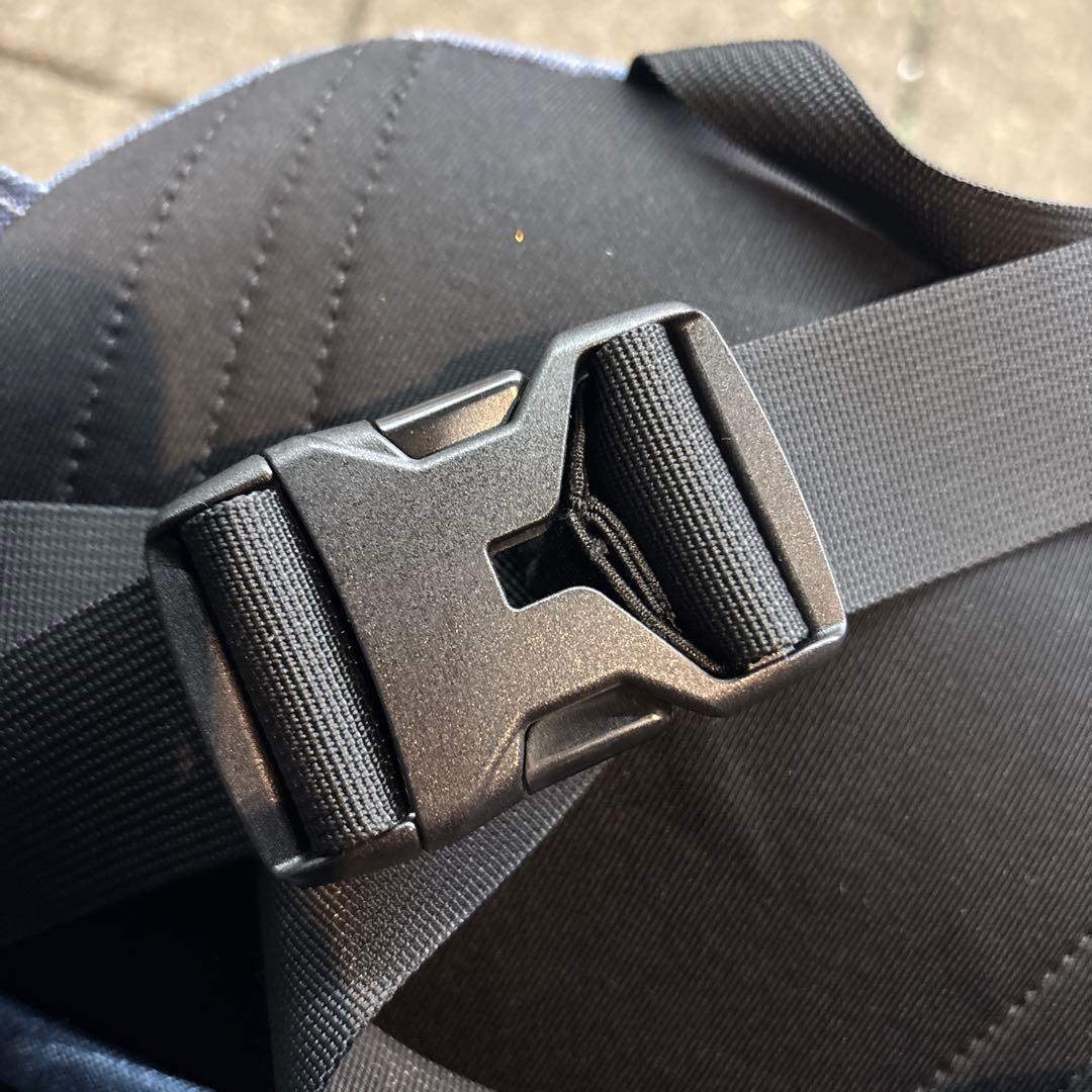 Supreme THE NORTH FACE ボディバッグ Supreme THE NORTH FACE ボディバッグ