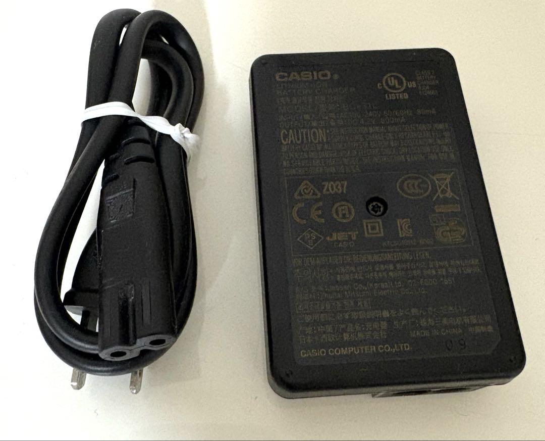 CASIO EXILIM EX-Z400 メガピクセル コンパクトデジタルカメラ