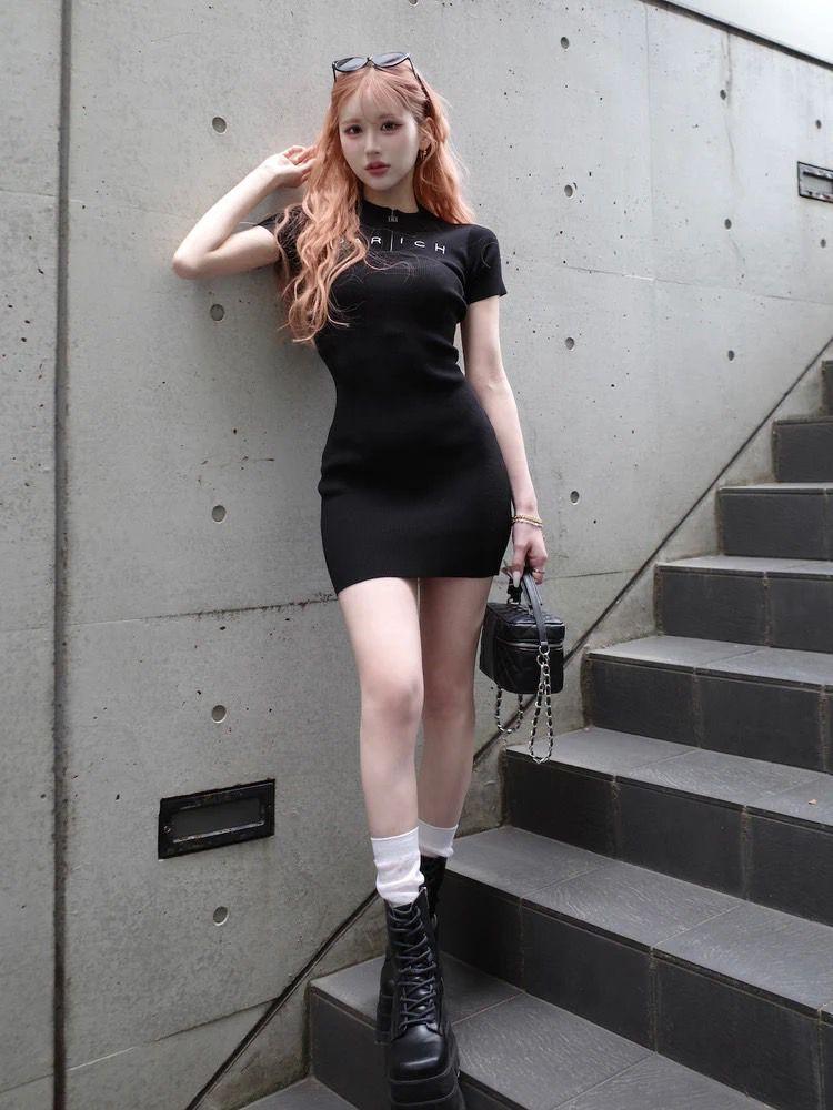 【新品未開封】Darich ハーフジップリブニットミニワンピース