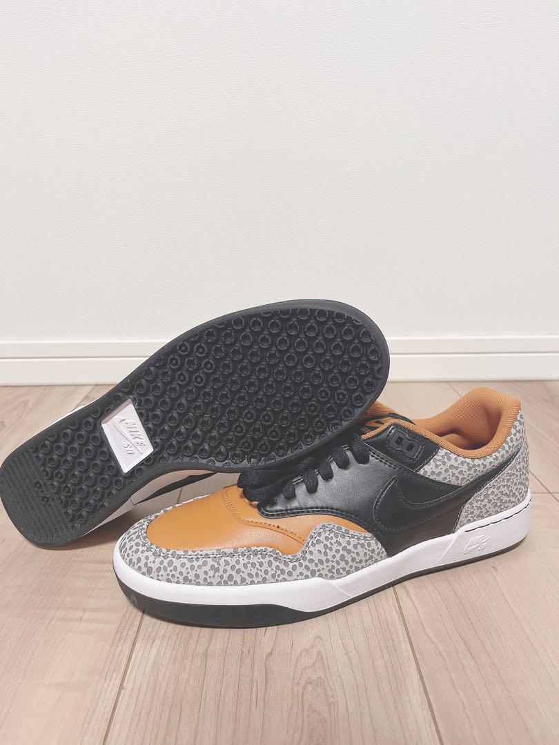NIKE SB DUNK LOW スニーカー オレンジ/グレー/スケボー