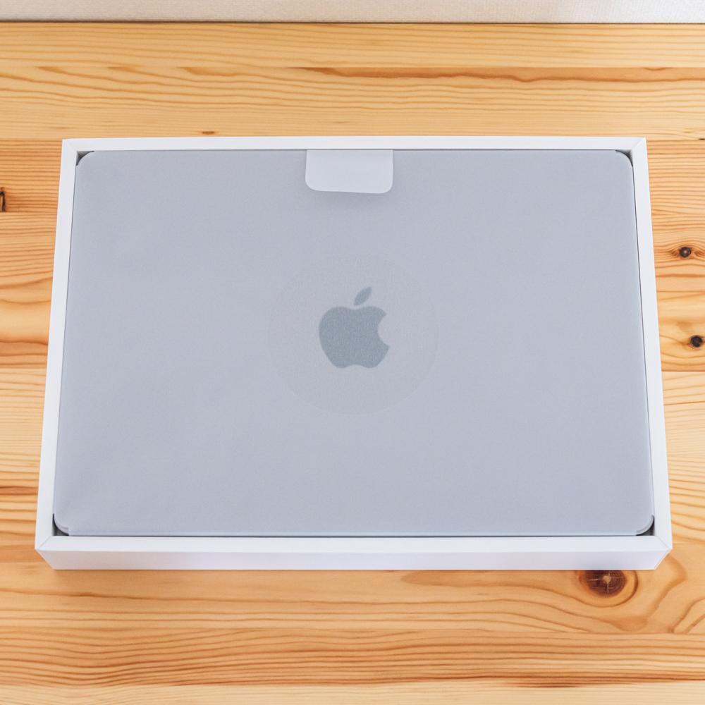 【美品】MacBook Air 13インチ M2 2023 保護フィルム付き