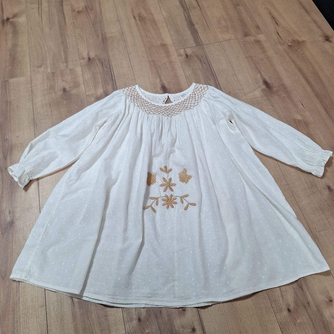 apolina ワンピース　5-7y