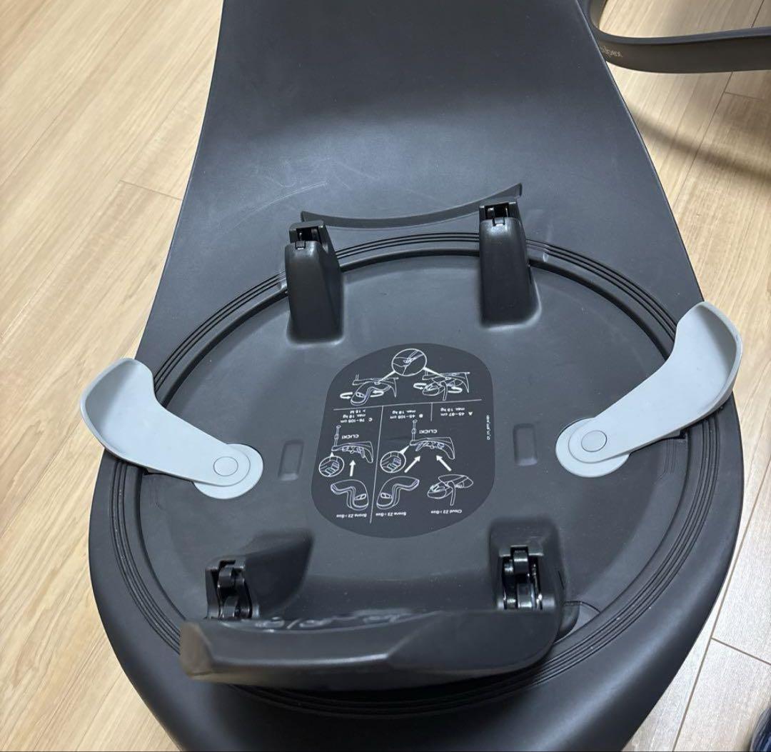 『りんさん専用』Cybex ベビーシート グレー ISOFIX対応