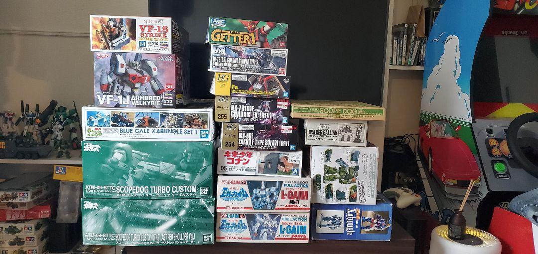 ガンダム、ボトムズ、マクロス、ザブングルプラモセットその他