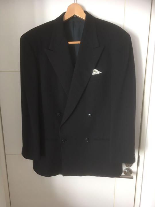 GIORGIO ARMANI 黒ジャケット Lサイズ