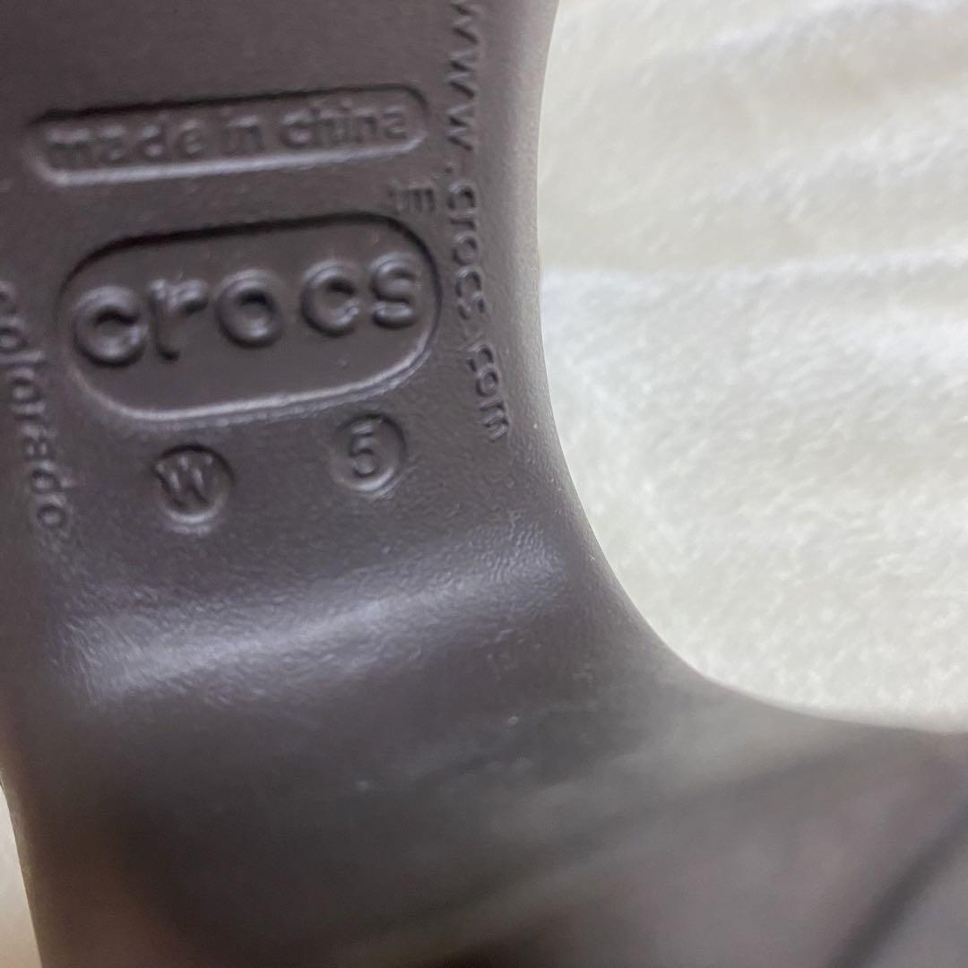 Crocs ダークブラウン W5 サンダル　サイプラス　21cm