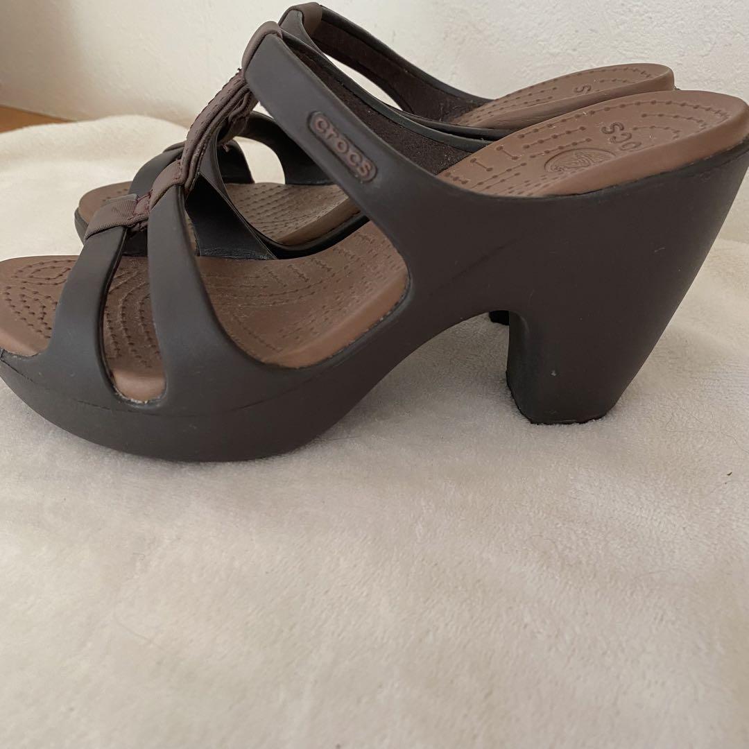 Crocs ダークブラウン W5 サンダル　サイプラス　21cm