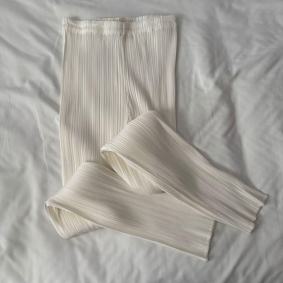 【美品】プリーツパンツ