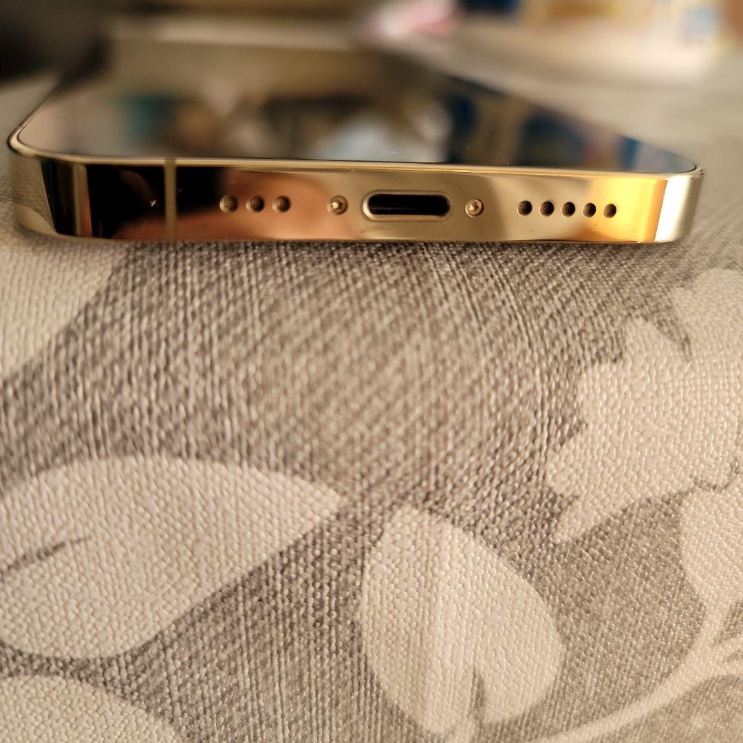 Apple iPhone 12 Pro ゴールド 本体　256GB