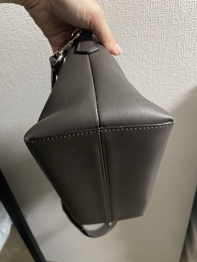 最終値下げFENDI バイザウェイグレー
