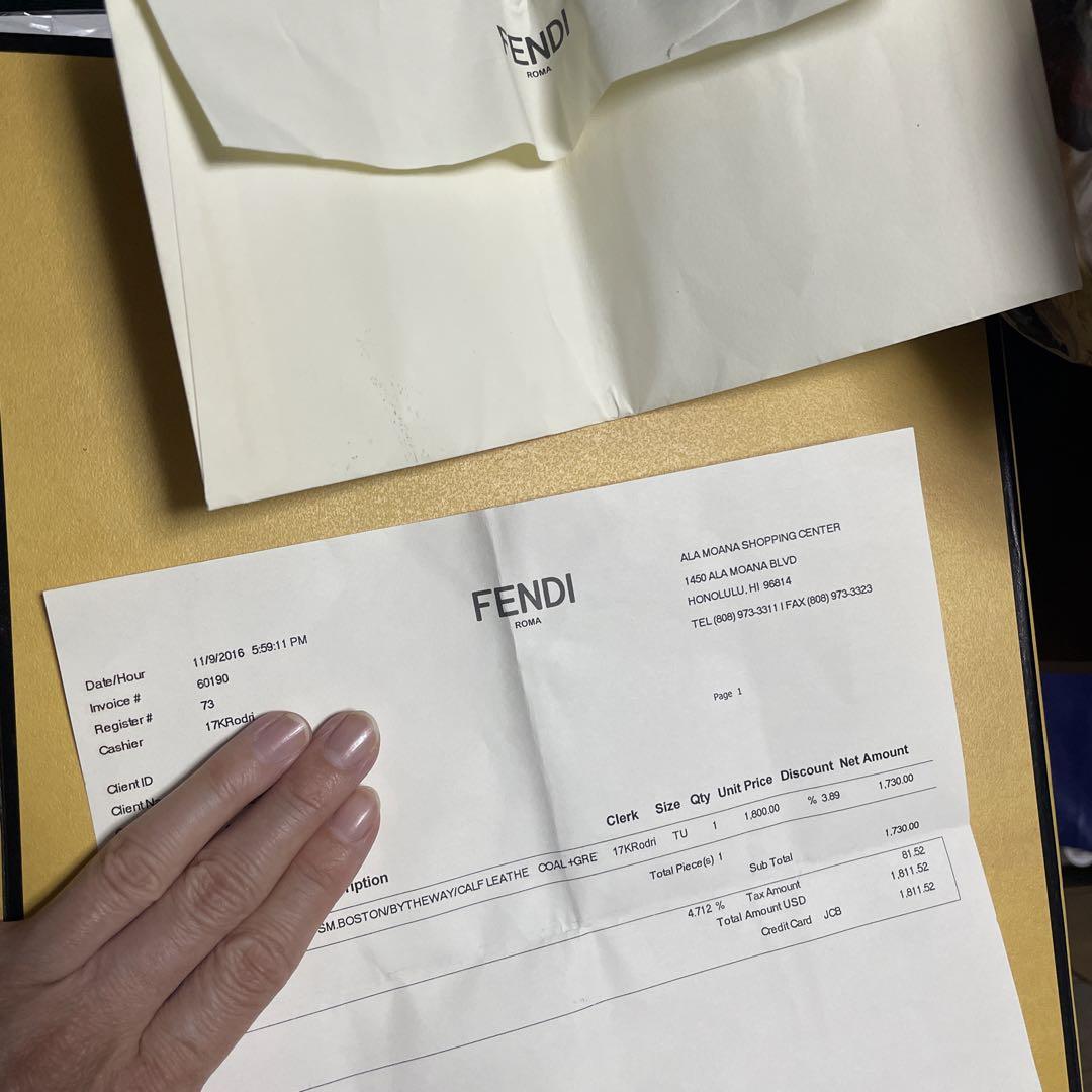 最終値下げFENDI バイザウェイグレー
