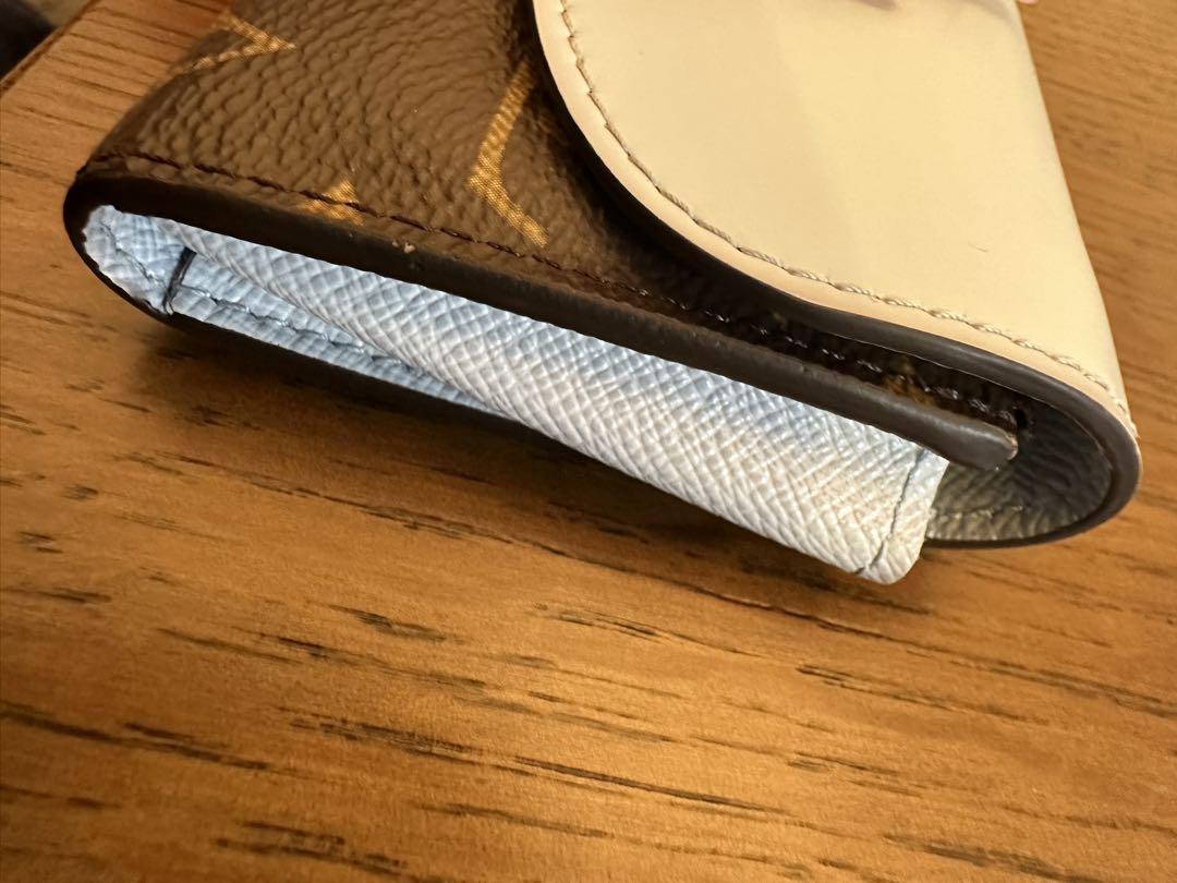 Louis Vuitton ポルトモネ・ロザリ