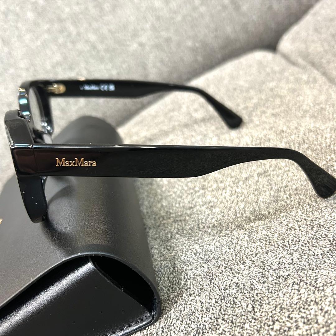 現行新品正規品MaxMaraマックスマーラ MM5150-D/V 001 メガネ 現行新品正規品MaxMaraマックスマーラ MM5150-D/V 001 メガネ