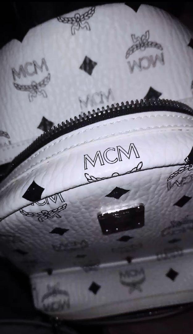 お買得!】 MCM ホワイト スモール バックパック 量産型 地雷系