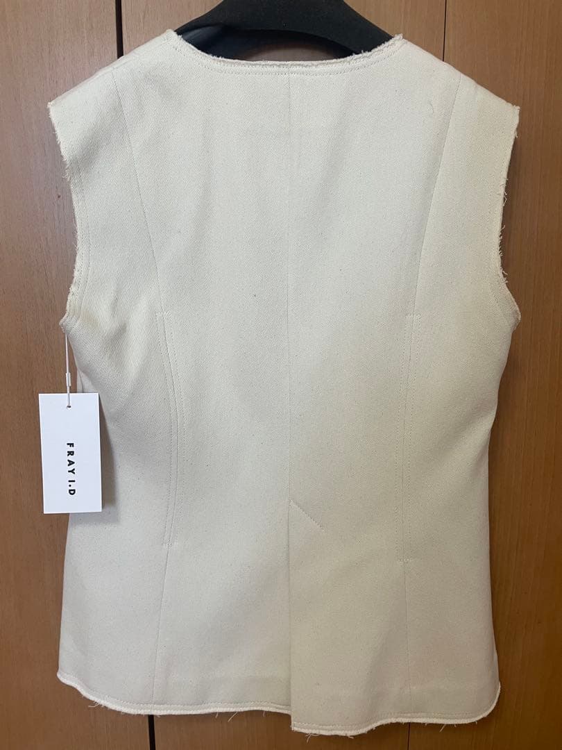 [FRAY I.D] フレイ アイディー カットオフウールジレ 新品タグ付き