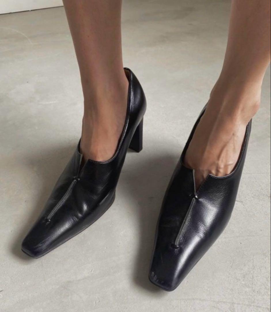 【最終価格】Ameri LADY CUT PUMPS ブラック　24.5