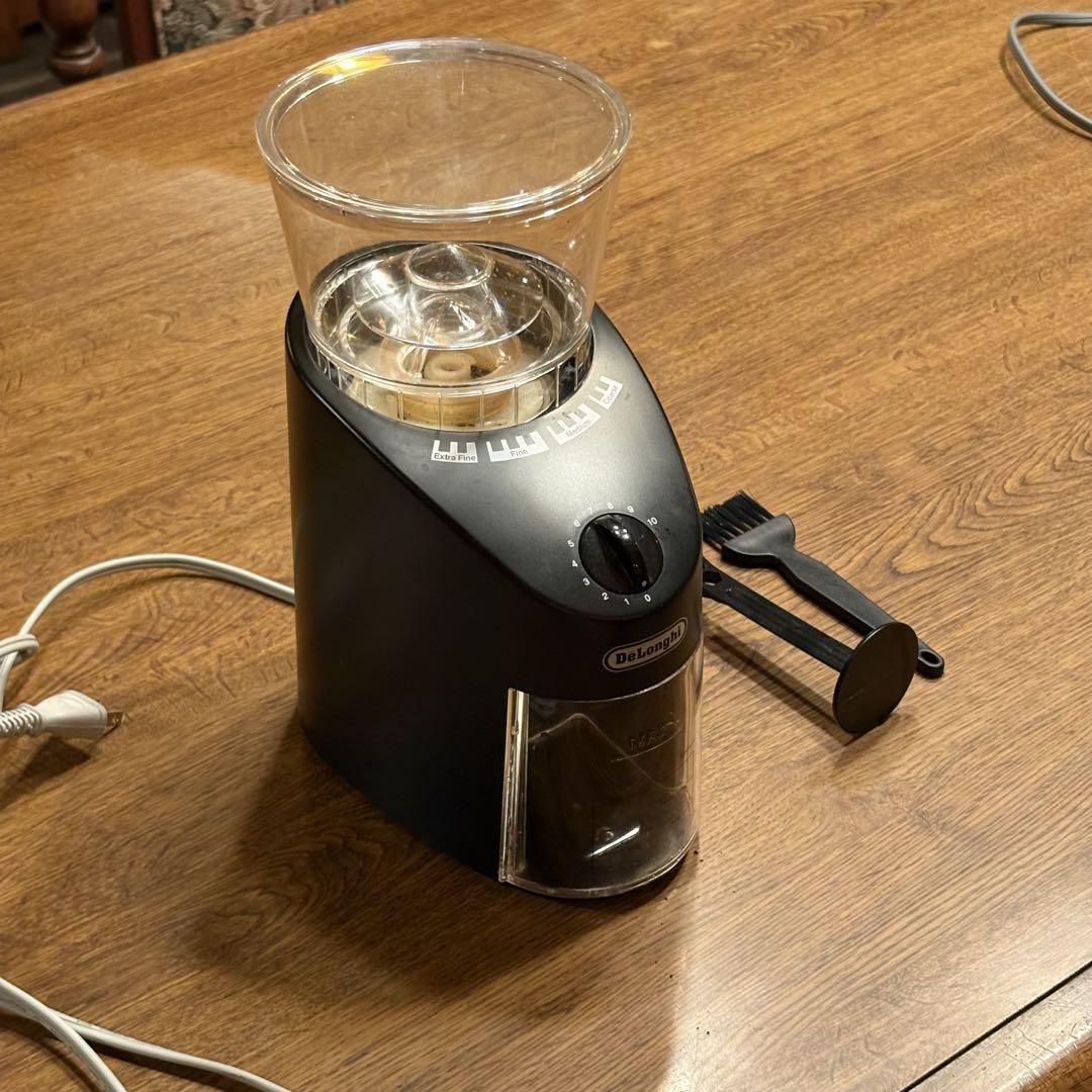 デロンギ(DeLonghi) コーン式コーヒーグラインダー KG364J
