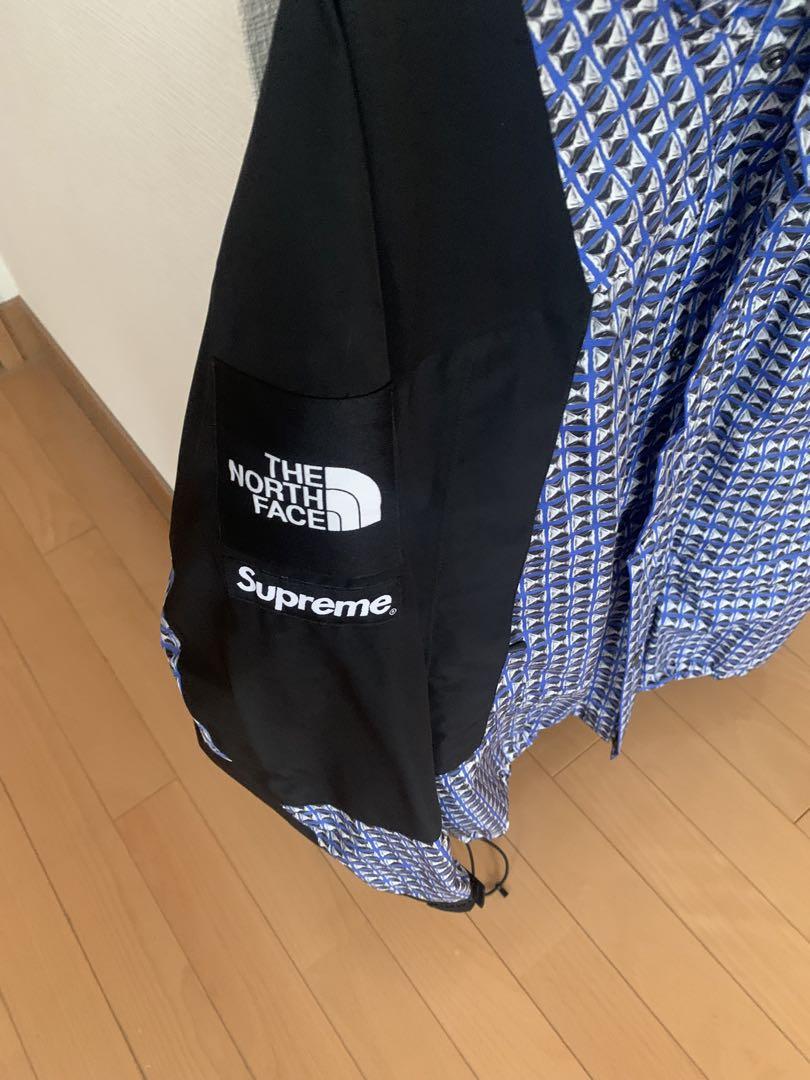 ジャケット・アウター SUPREME NORTHFACE MOUNTAIN LIGHT JACKET