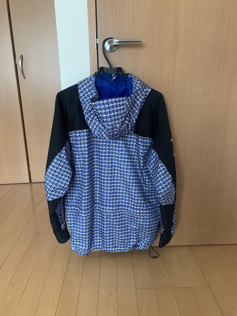 ジャケット・アウター SUPREME NORTHFACE MOUNTAIN LIGHT JACKET