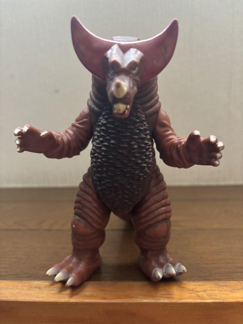 ウルトラ怪獣シリーズ ゴモラ 2005 ソフビ